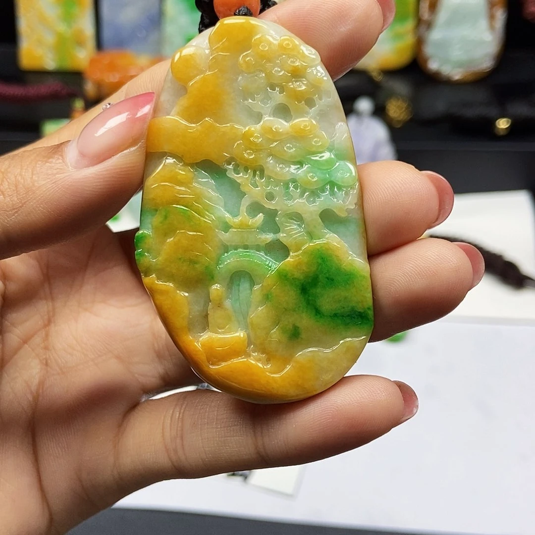 翡翠未镶嵌颈饰天然翡翠A货