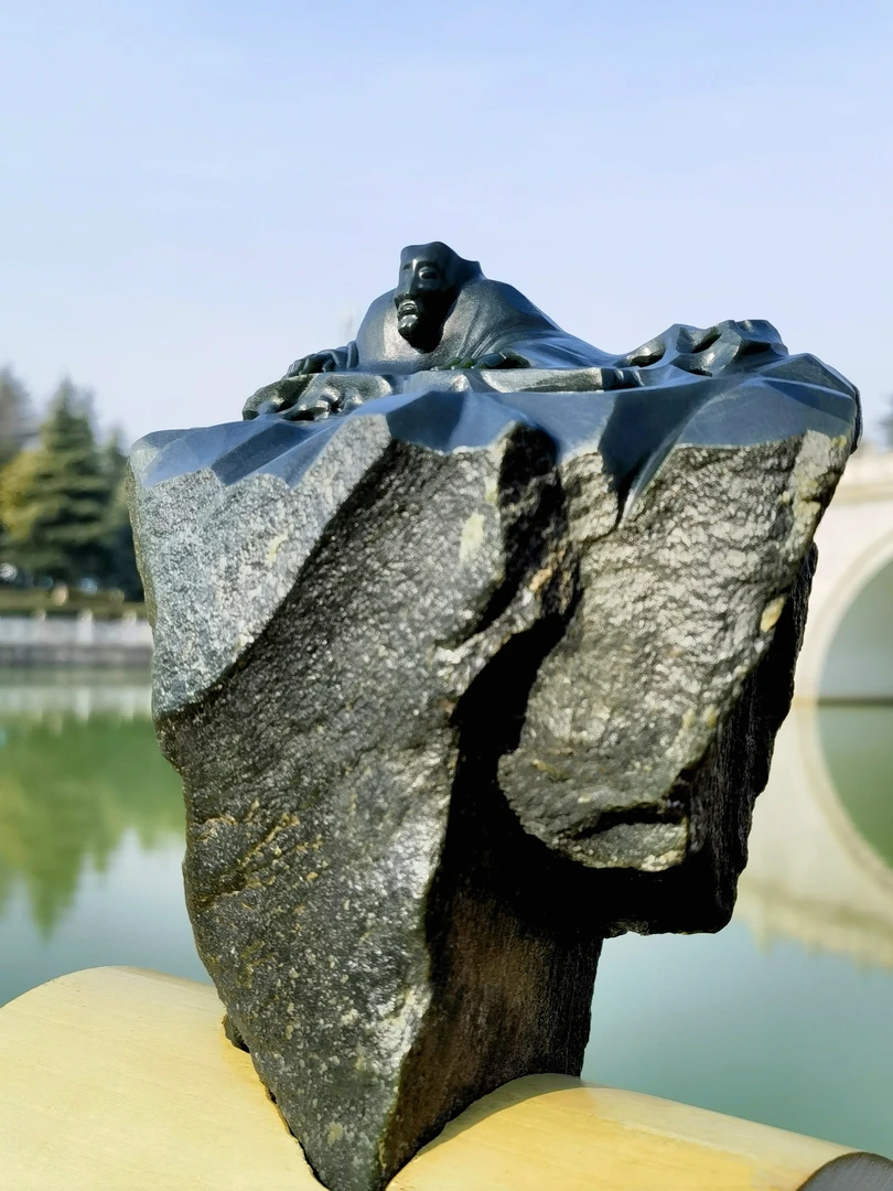 子冈杯金奖作品欣赏——《魏晋》之嵇康——大师级玉雕名家幻生