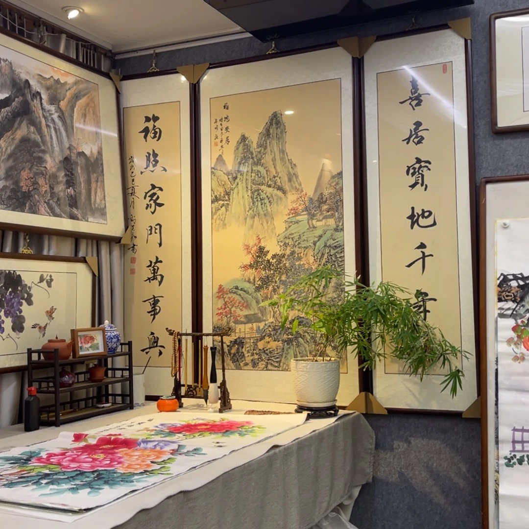 国画福地安居四尺成品画框164×182左右