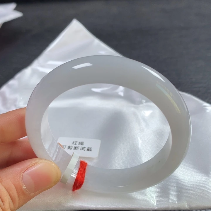 翡翠未镶嵌手镯55圈