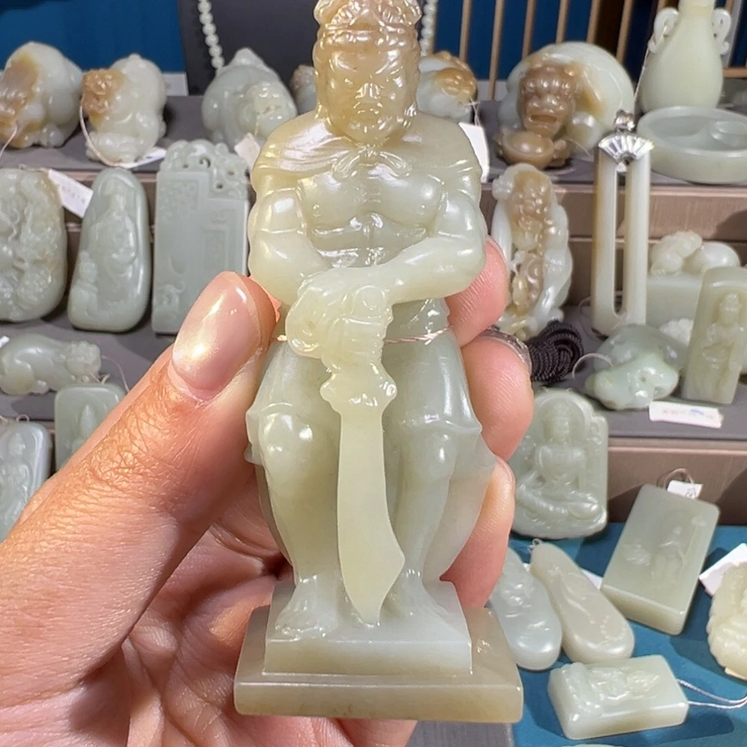 和田玉（糖玉）未镶嵌颈饰