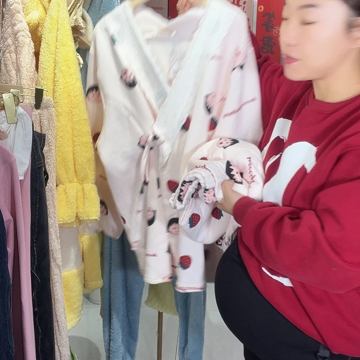 一套空气棉靴子服4码210斤