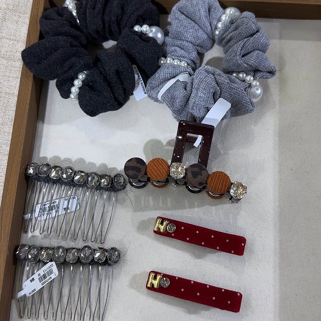 皮质铁合金夹子115