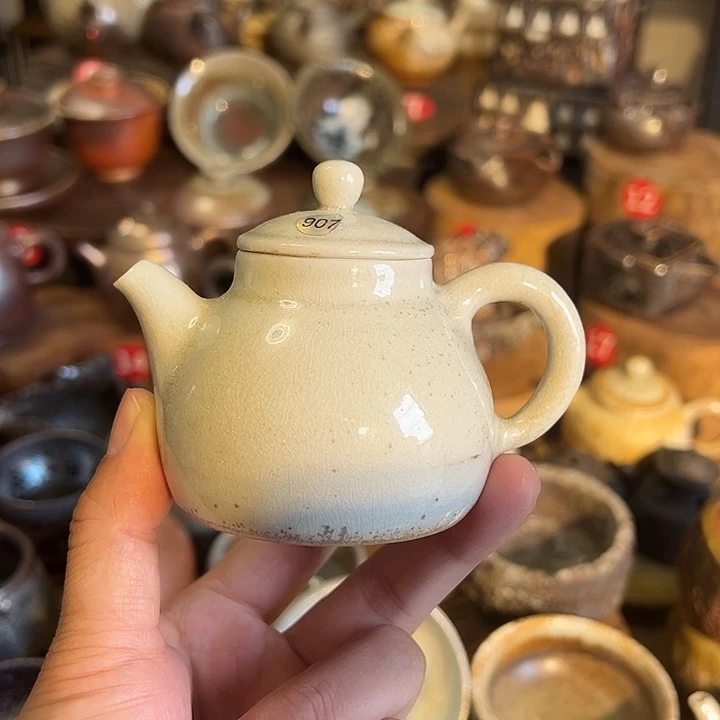 开播福利品不退不换