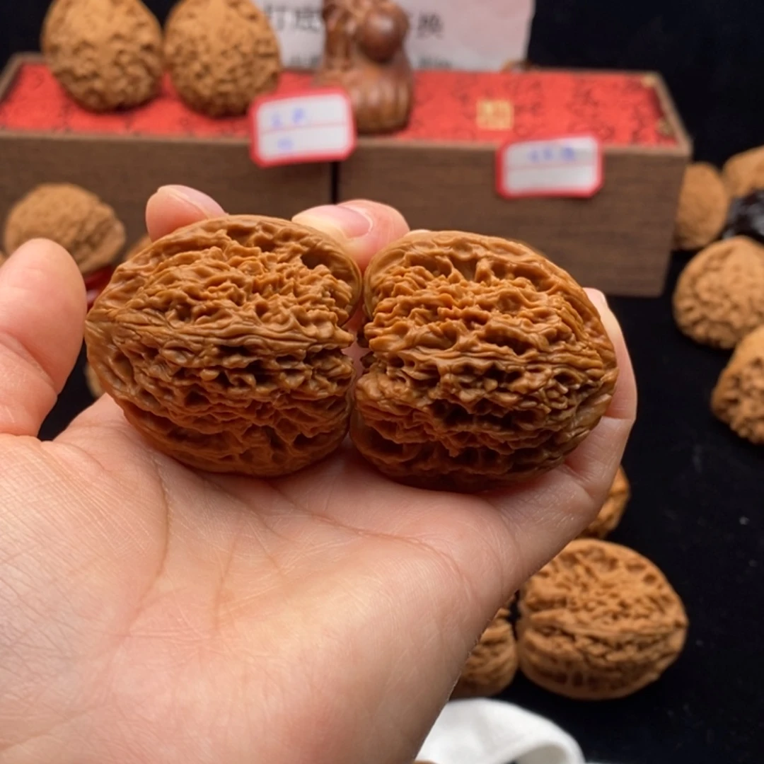 烦***了文玩核桃把件三角炮