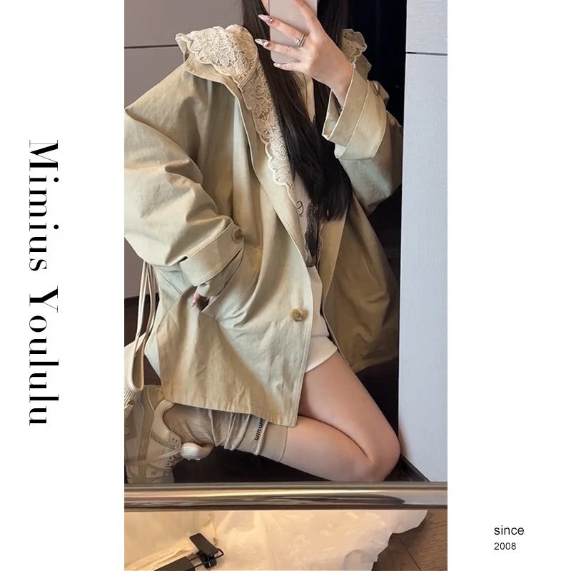 【mimius】&喵喵 设计感蕾丝拼接连帽风衣外套 G02137