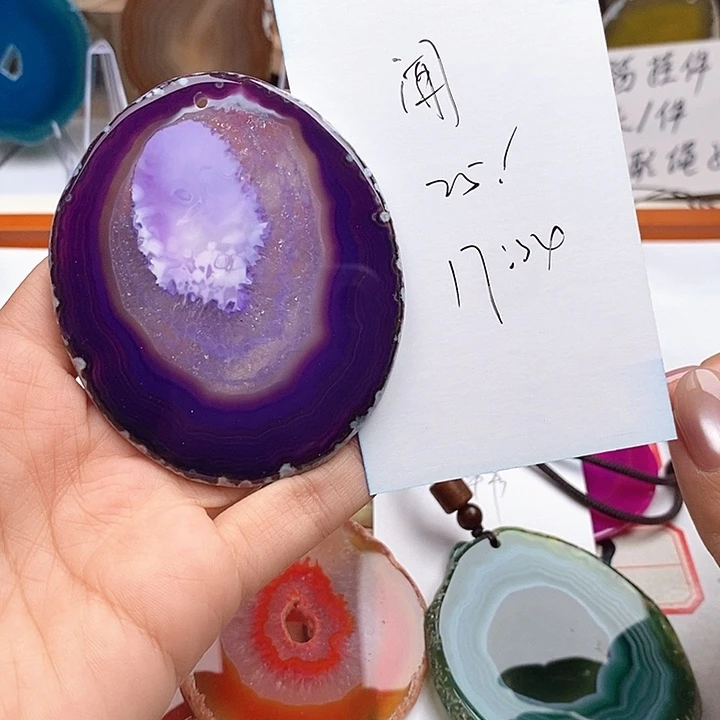 闻****合金颈饰玛瑙/玉髓