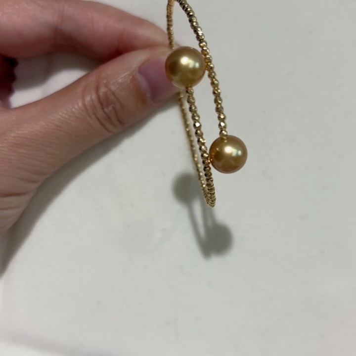 18K金镶嵌海水珍珠手镯