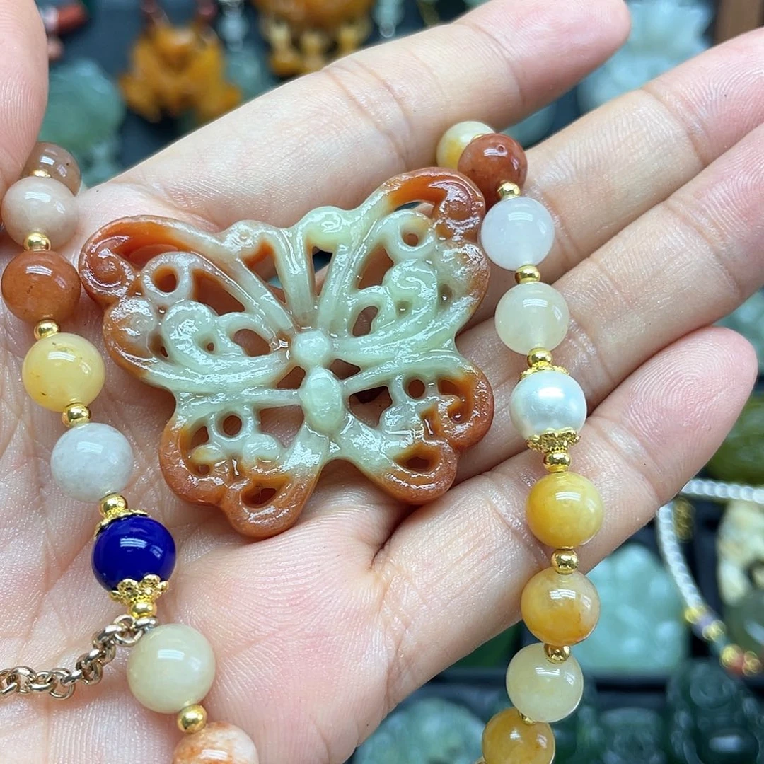 蛇纹石玉未镶嵌颈饰