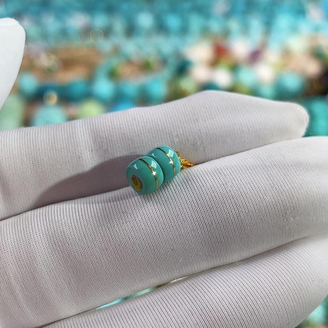 绿松石未镶嵌珠宝奇石