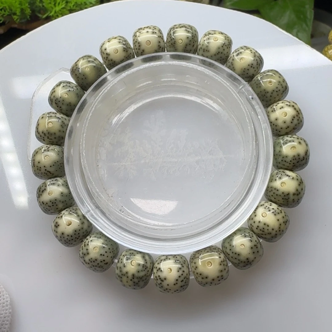 星月菩提手串夜*在11/10原生态