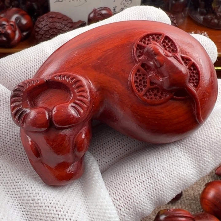 木海南红降树心红油牛福利