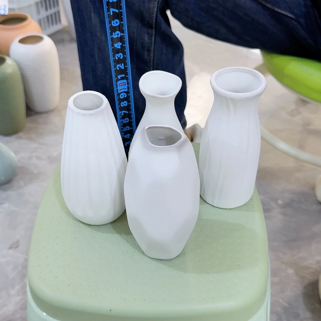 4个白色磨砂小迷你瑕疵