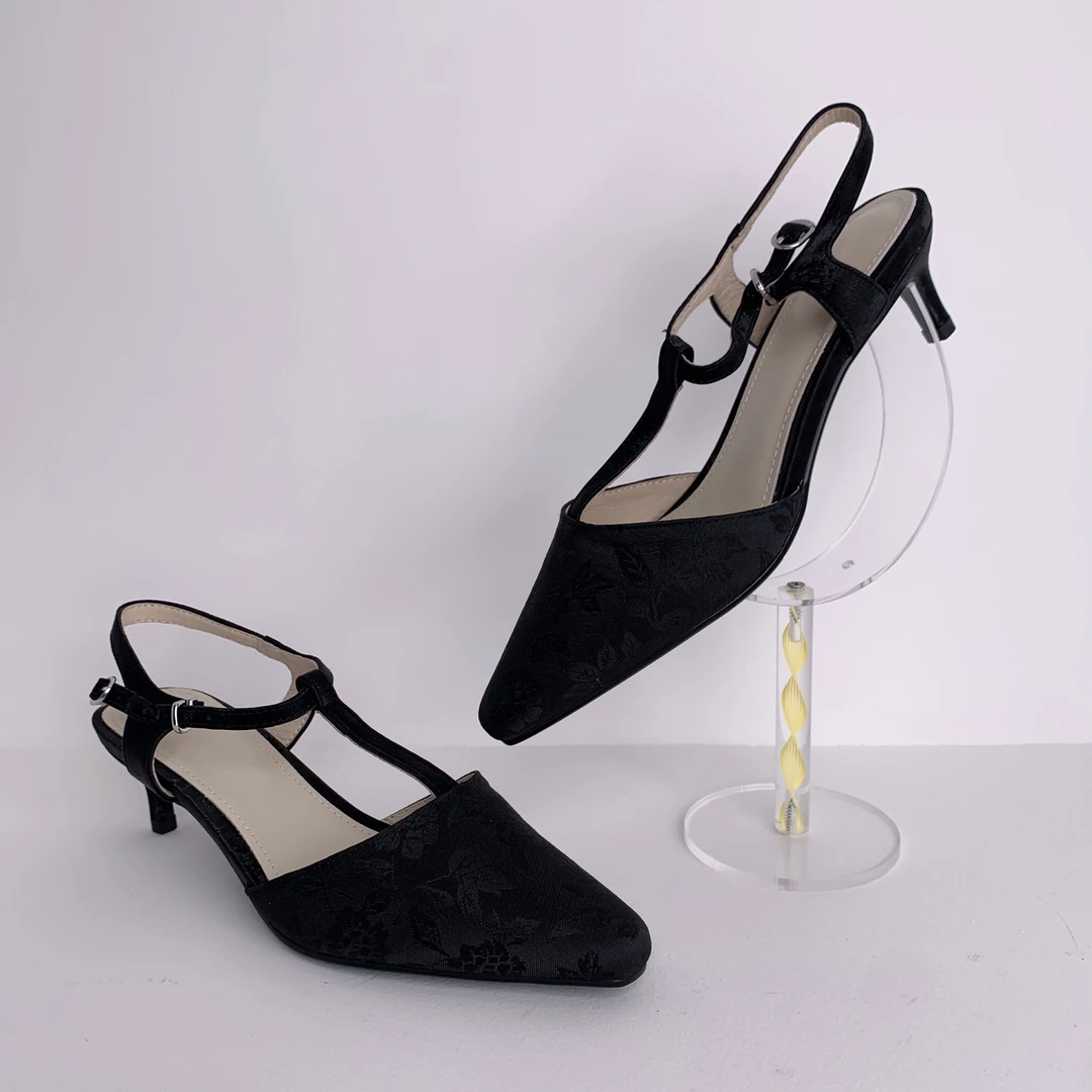 黑色小猫跟包头凉鞋81886