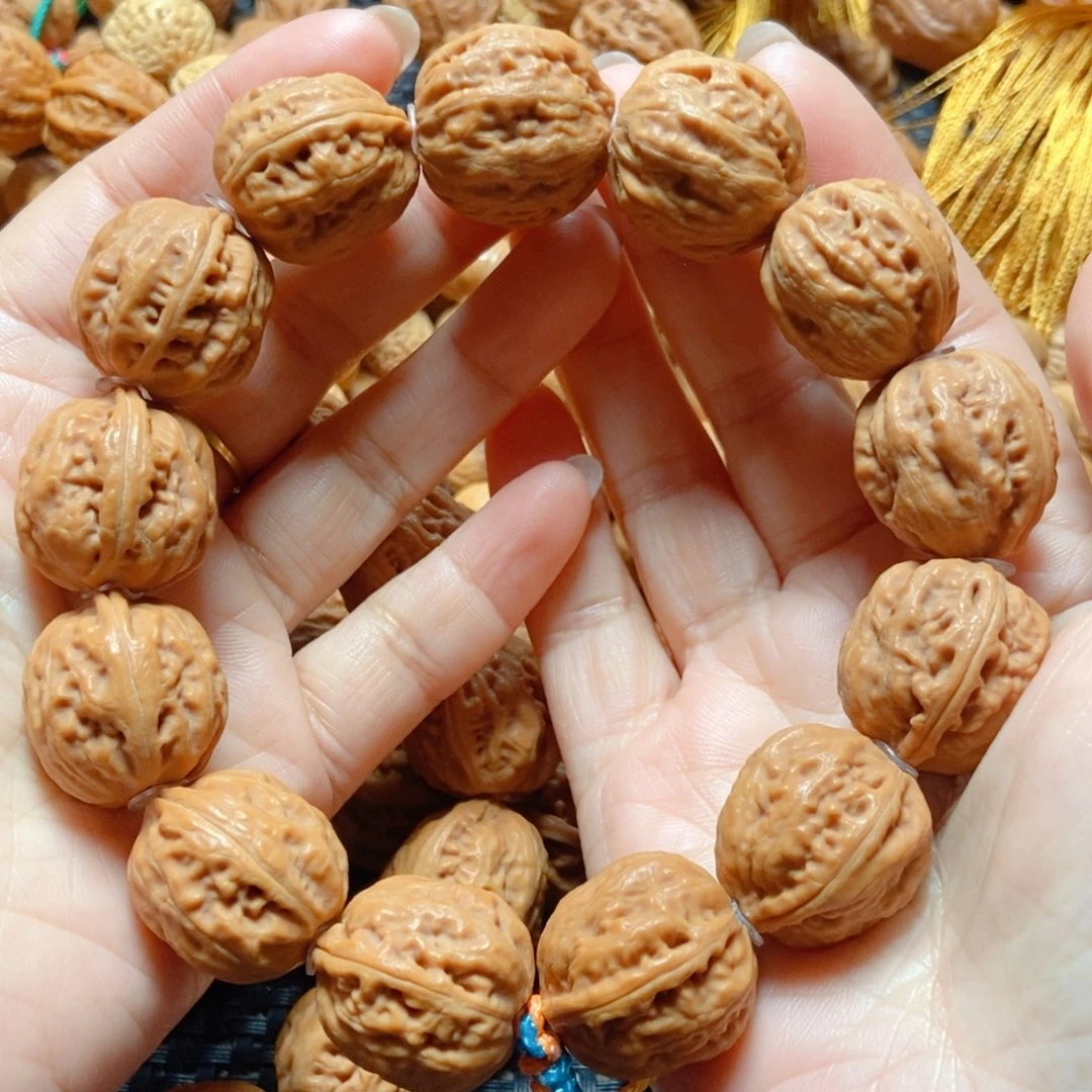 文玩核桃手串树王八棱