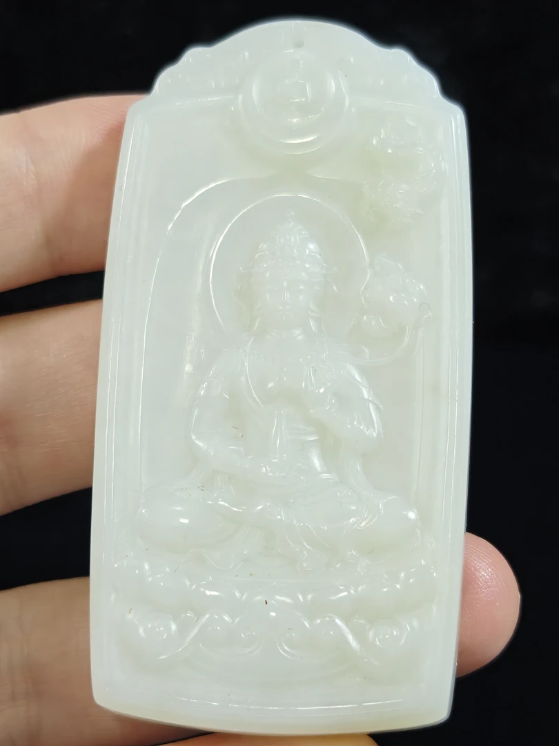 旧藏天然和田玉南海乘龙观音玉牌挂件49克68*35*10mm