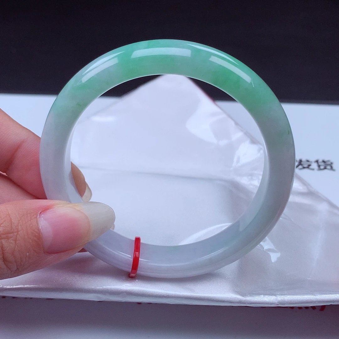 翡翠手镯未镶嵌手镯01805