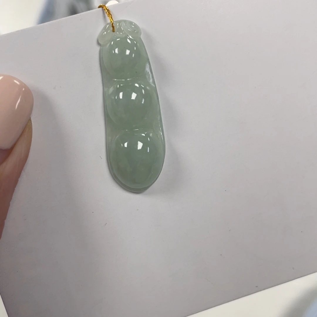 颈饰未镶嵌翡翠福豆