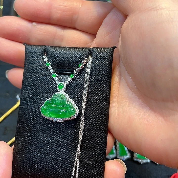 翡翠套链18K金镶嵌天然缅甸翡翠A货