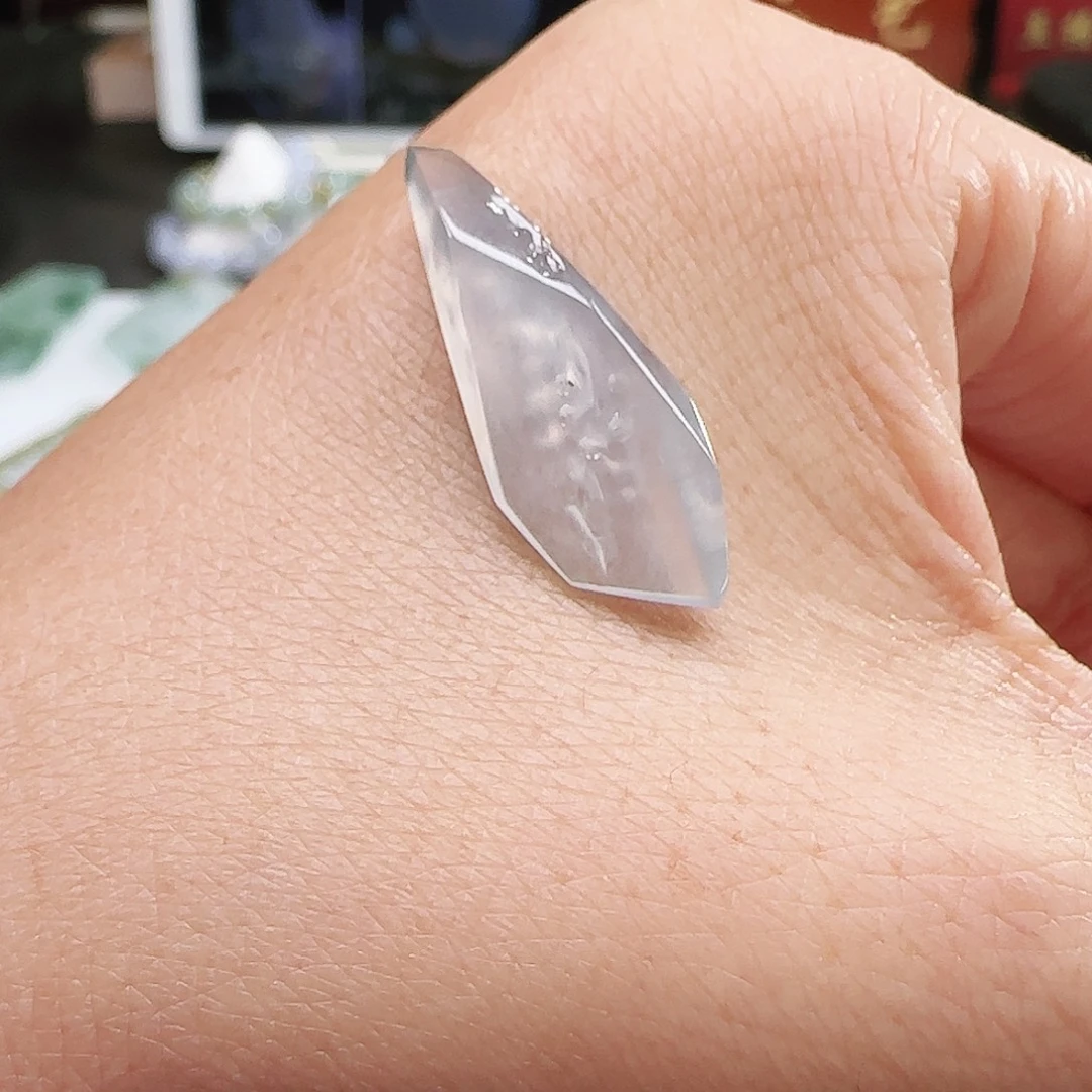 定制翡翠未镶嵌缅甸翡翠挂件