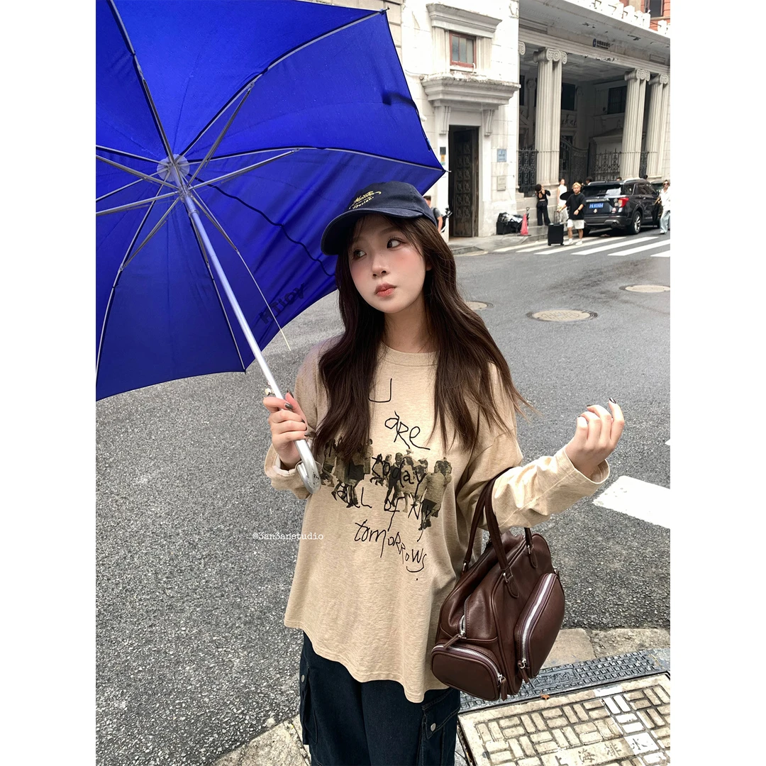 3AN3AN【时光印记】复古人物字母印花长袖t恤女宽松圆领上衣3ANL216