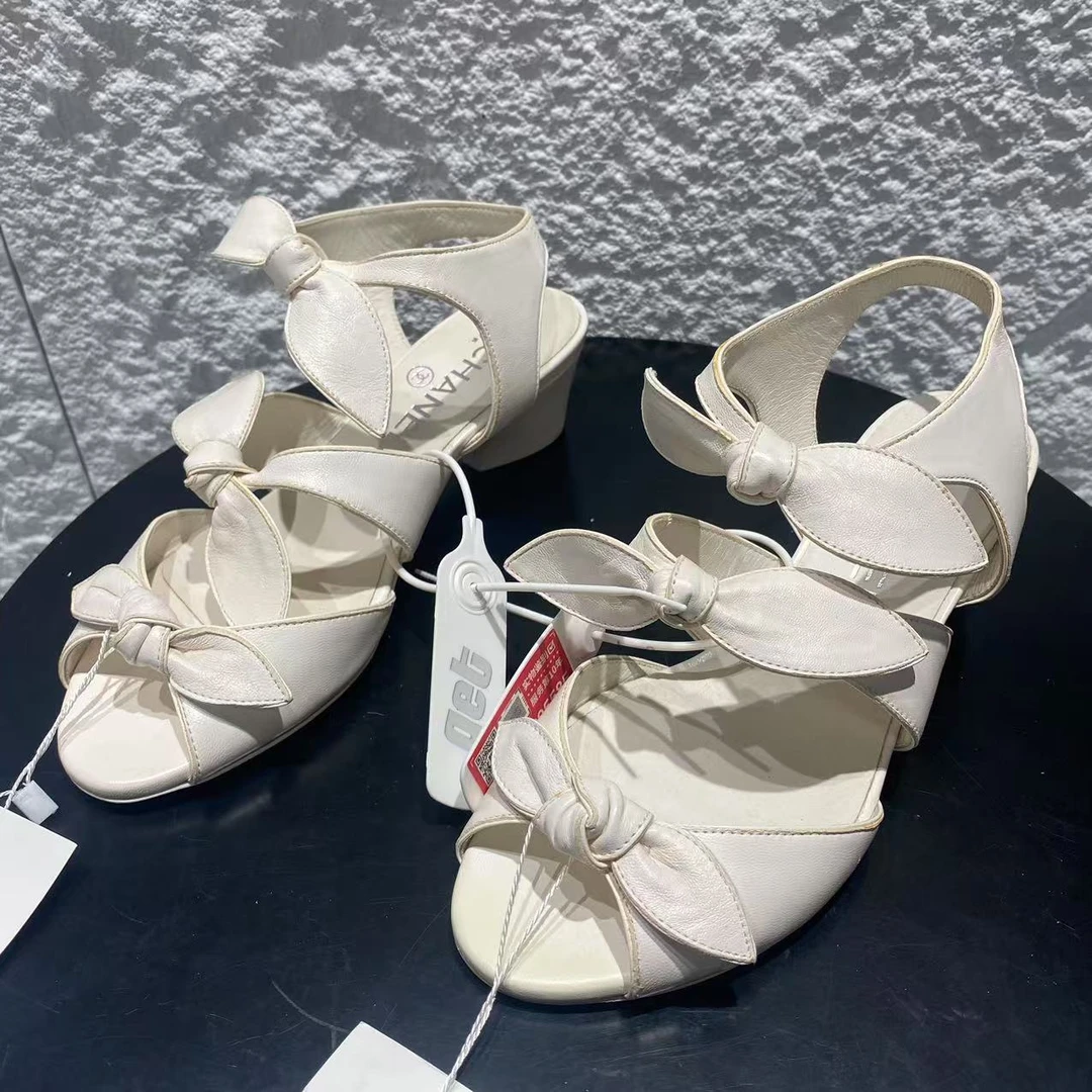 全新未使用 Chanel/香奈儿 36.5码/全套/ 白色蝴蝶结高跟凉鞋 871
