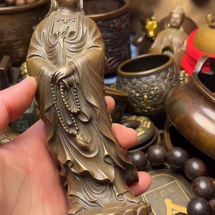 精美铜器批发档口