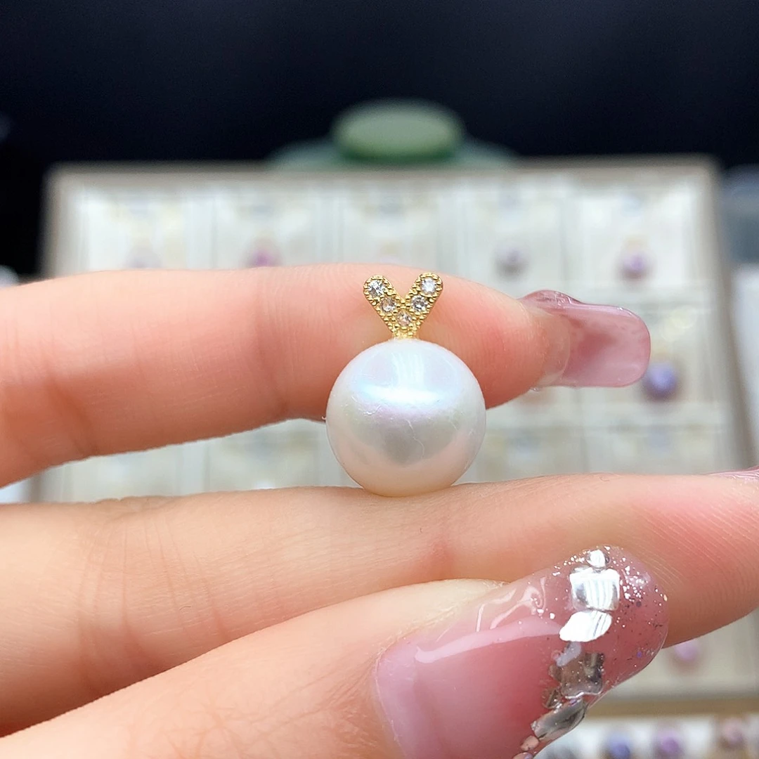 淡水珍珠颈饰合金