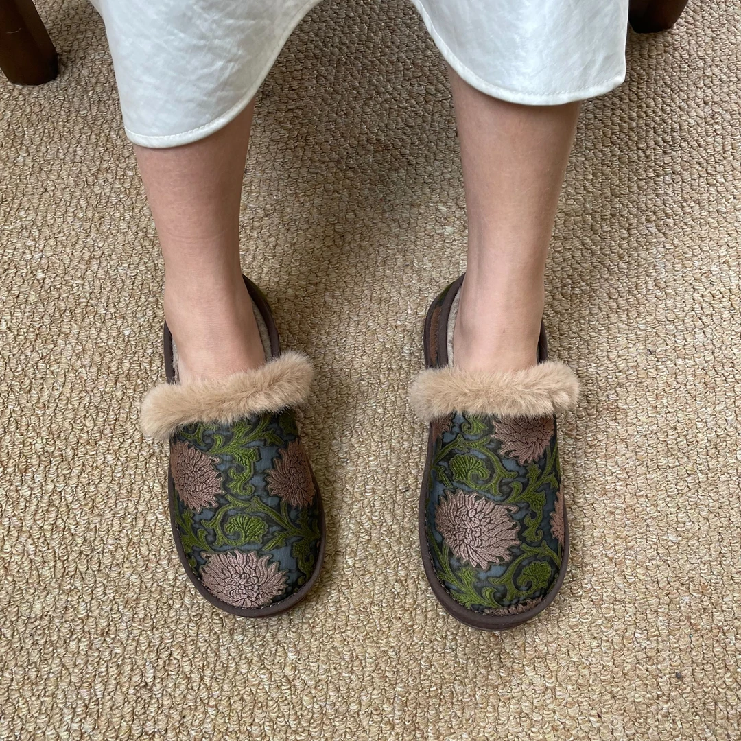 纳禧【疏影】冬季加绒款花朵缝制尖头圆头女布鞋古风复古妈妈鞋印花