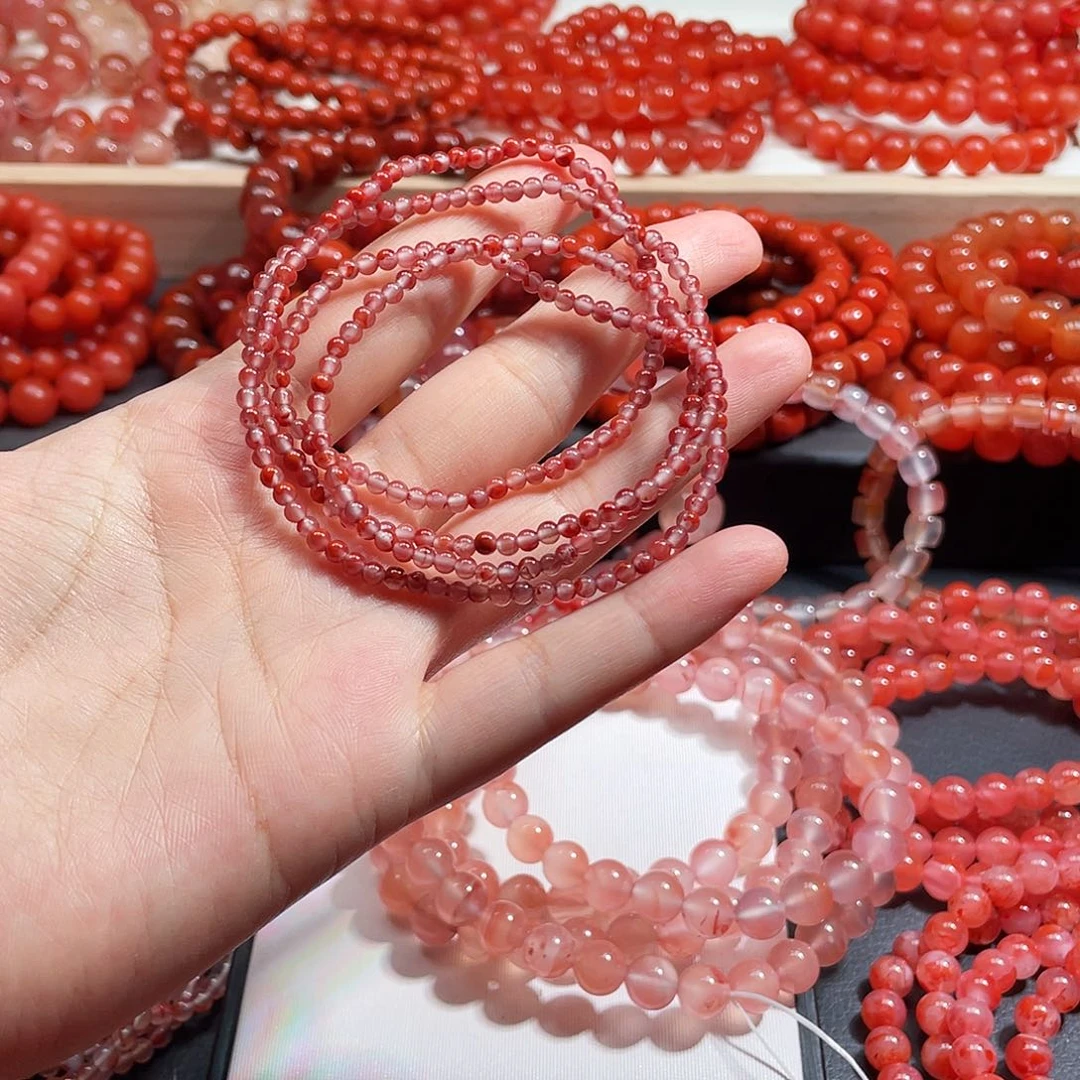 杨***亿手链未镶嵌南红玛瑙