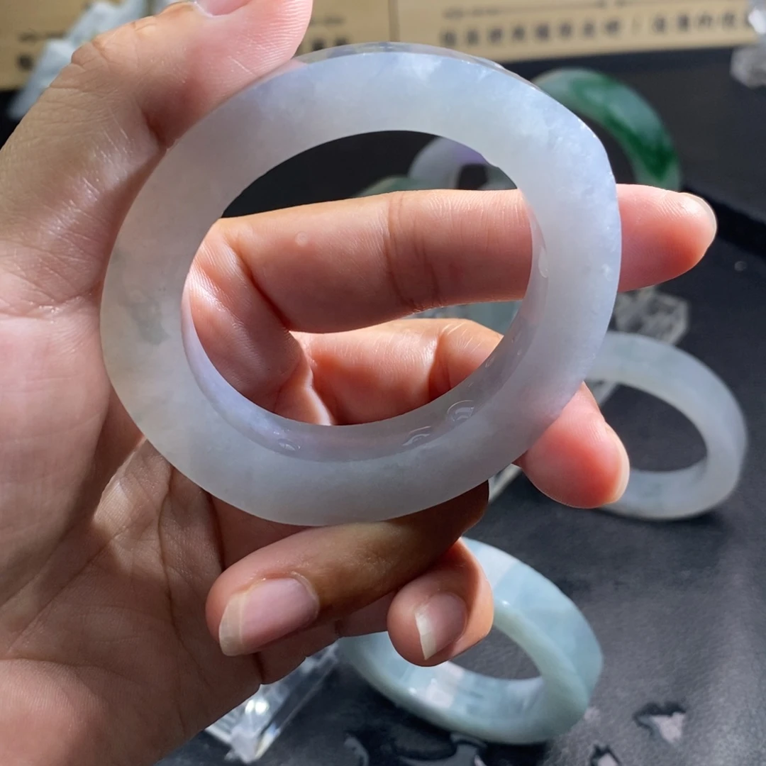胖***！未镶嵌翡翠定制翡翠