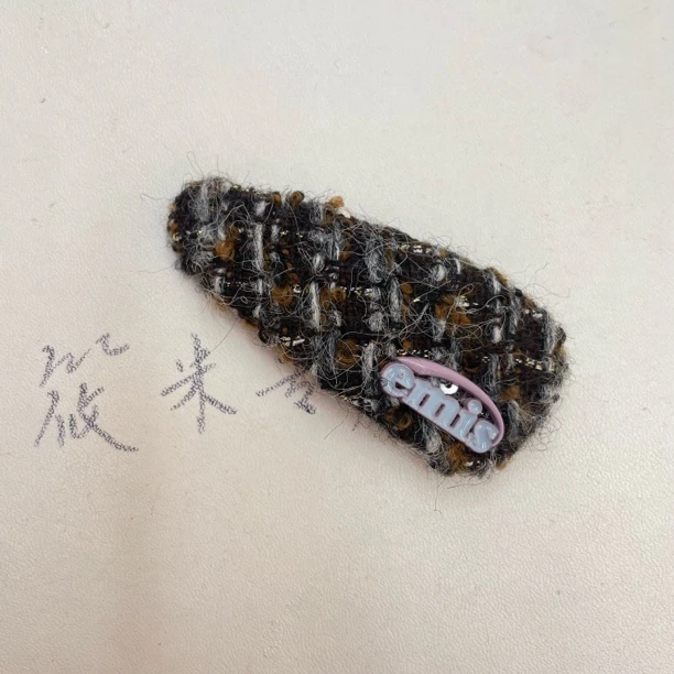 美拉德字母三角发夹MM112 MM