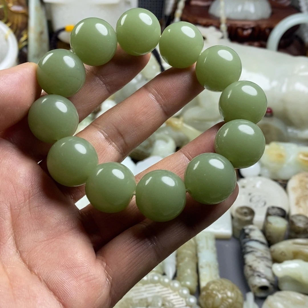 和田玉（糖玉）未镶嵌颈饰