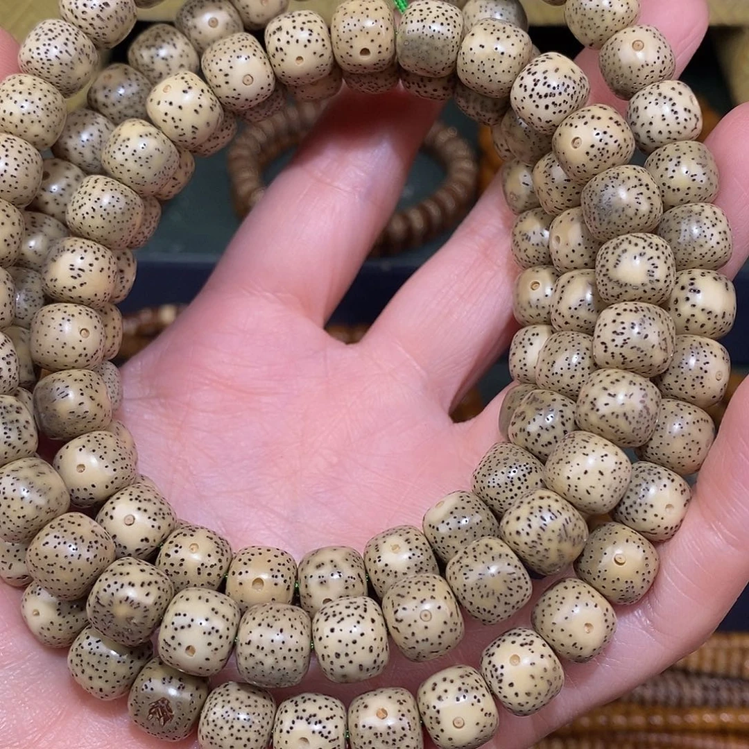 大叶紫檀（黑酸枝木类）菩提星月大脖挂