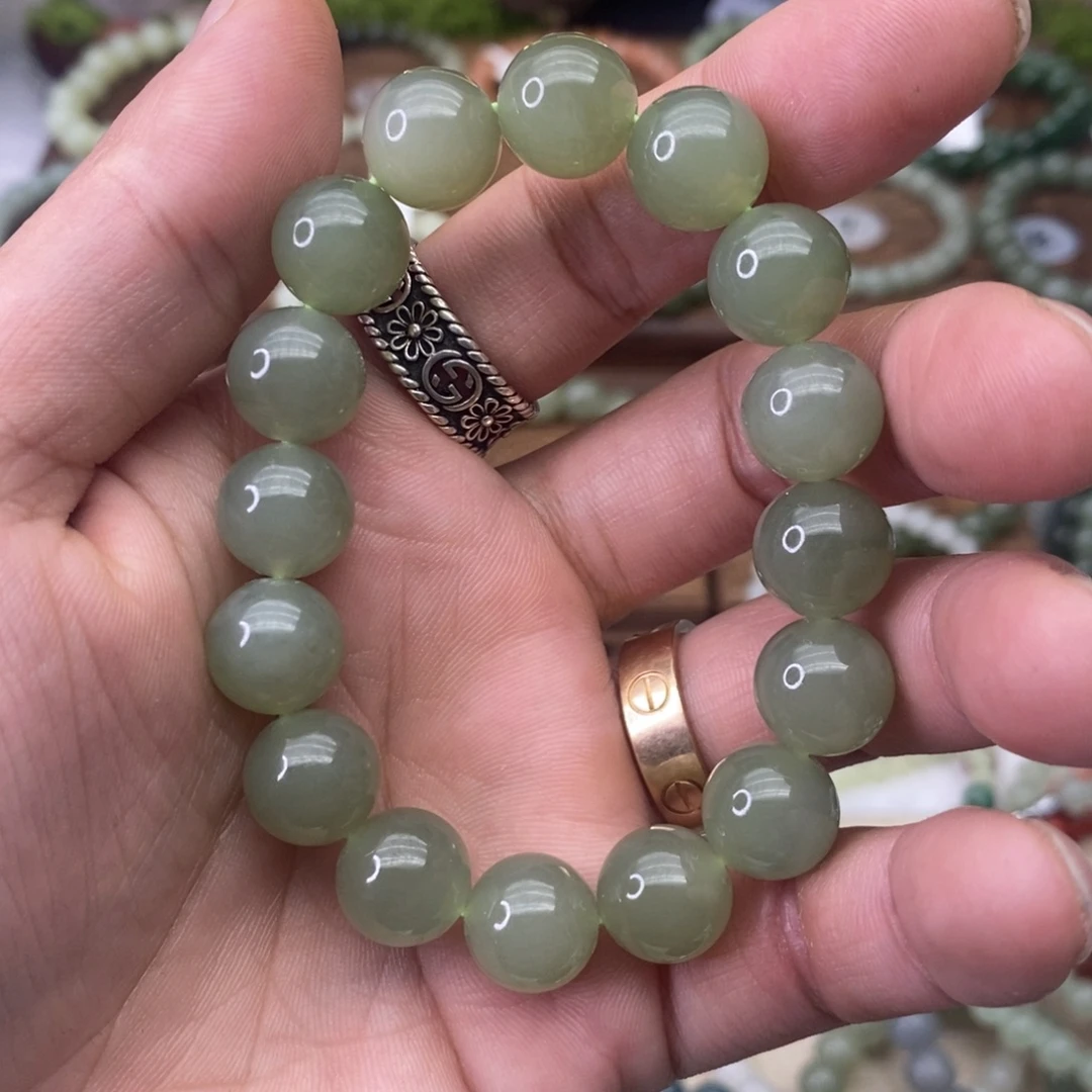 蒙****和田玉未镶嵌手链卡12晴水