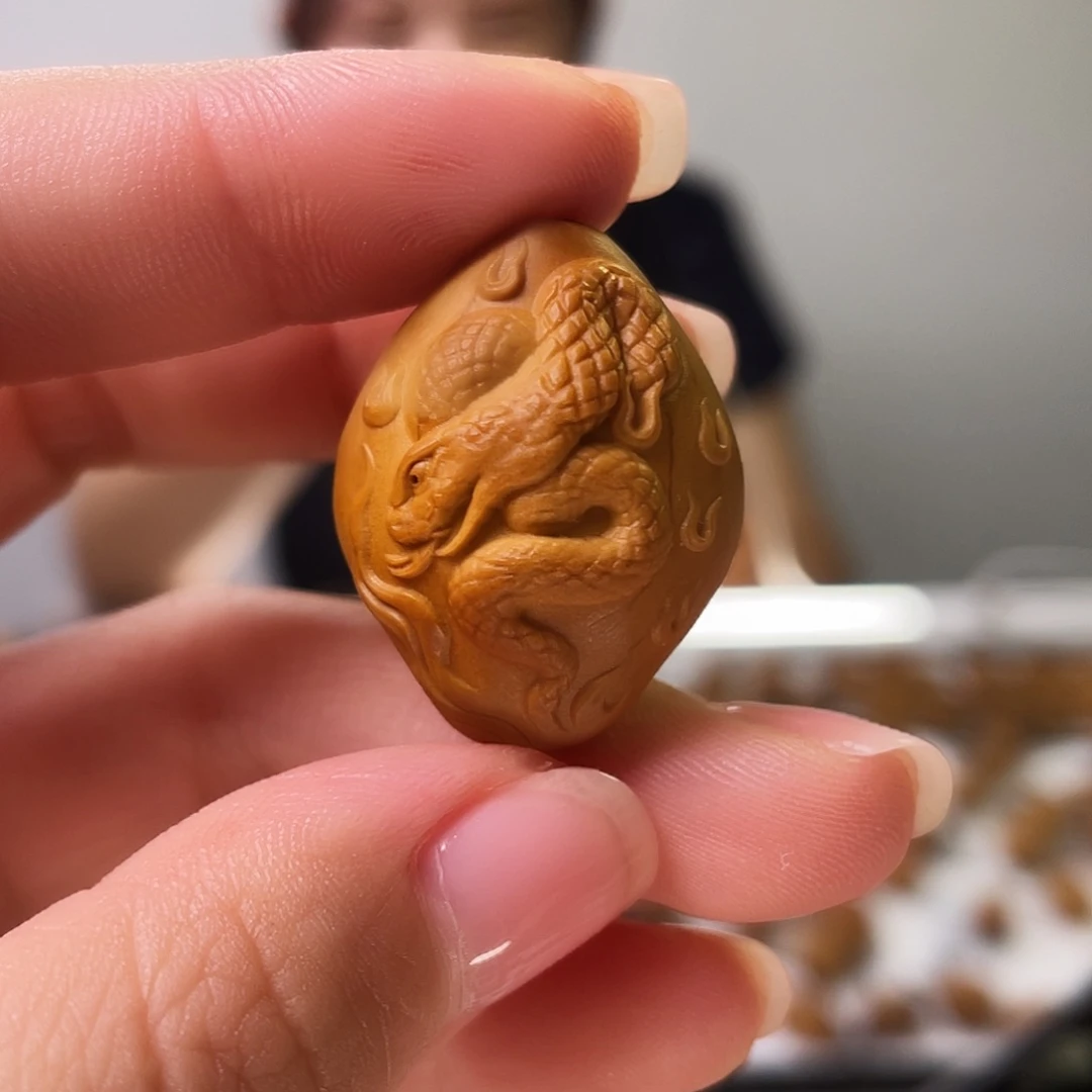 橄榄核吊坠橄榄核