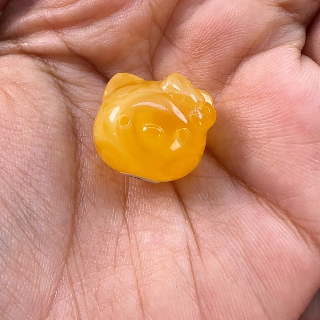 琥珀颈饰未镶嵌琥珀