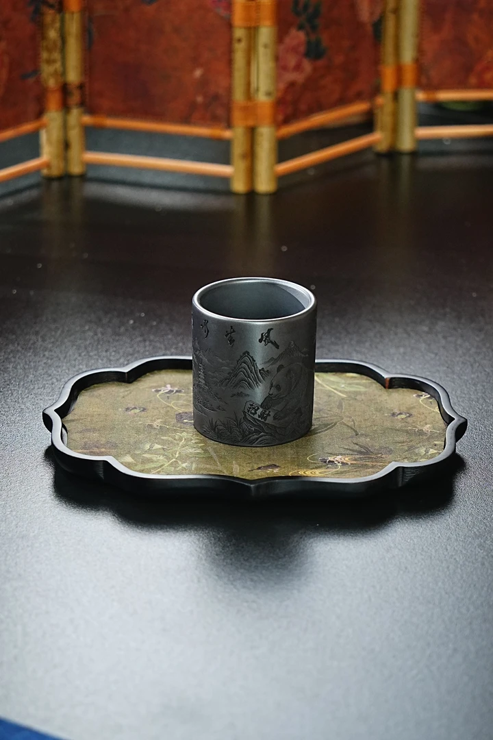 [0113]宜兴原矿紫砂全手工熊猫主人杯 石黄茶具 茶壶套装 茶器
