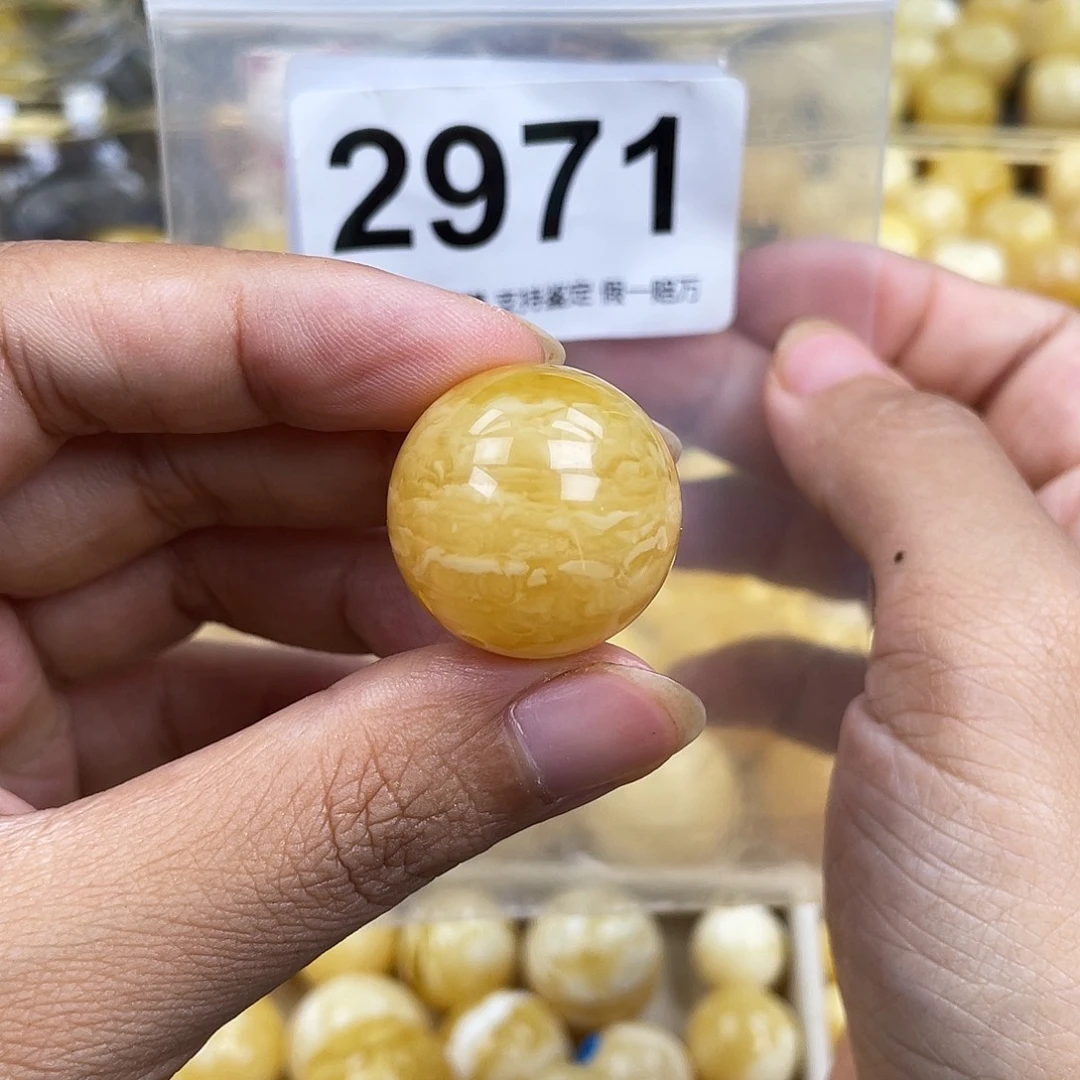 琥珀未镶嵌珠宝奇石22.8