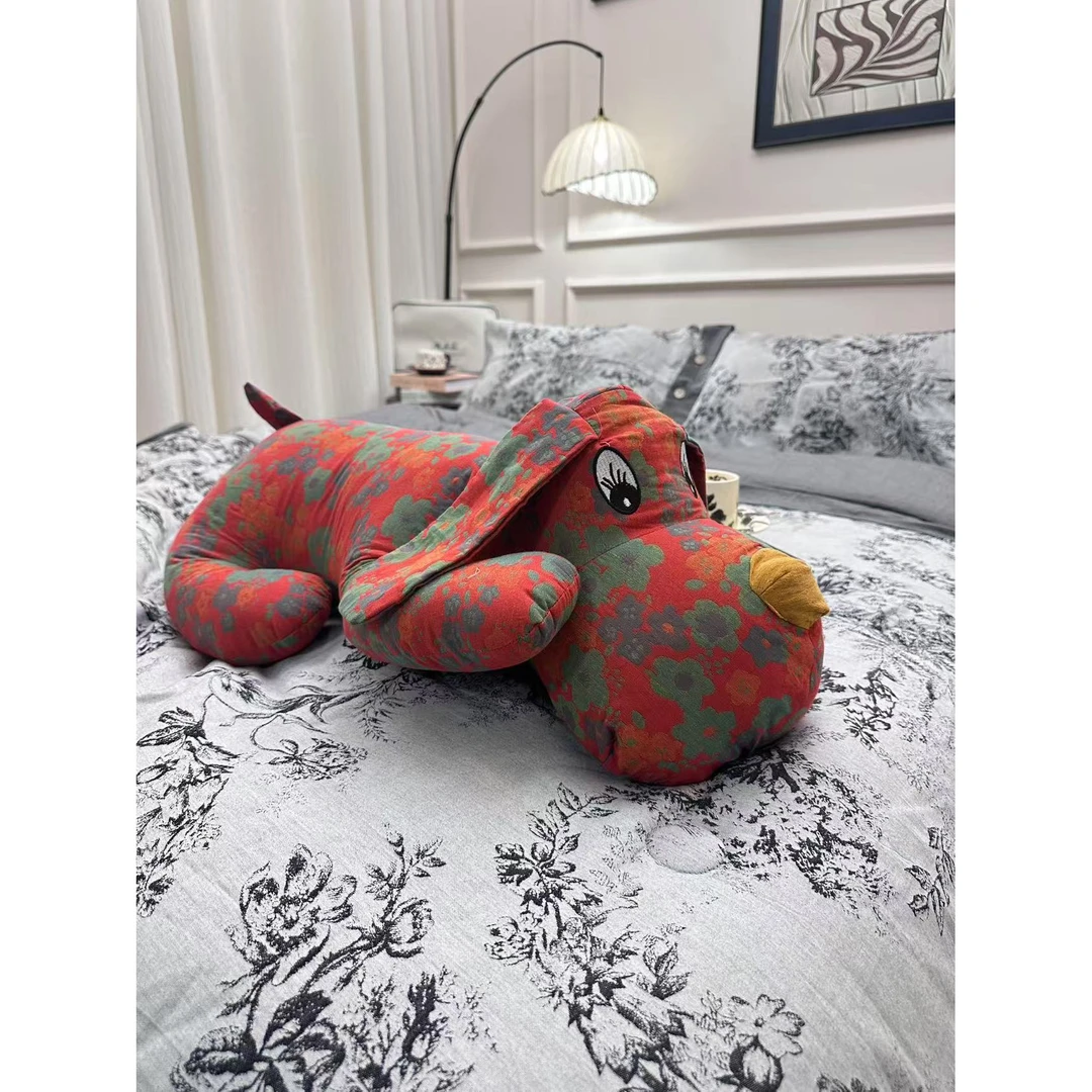 【抱枕靠垫】红色狗狗抱枕