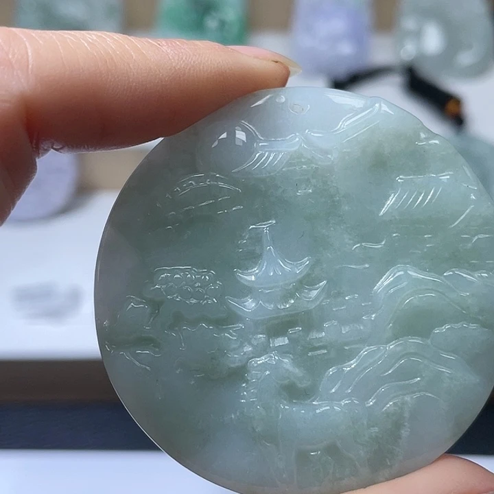 翡翠未镶嵌颈饰翡翠