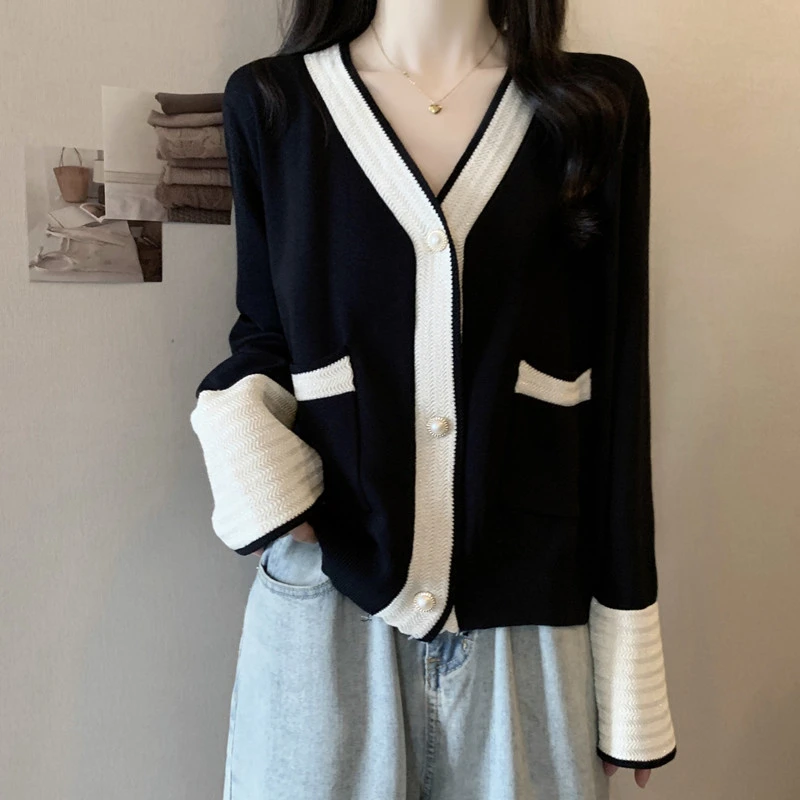 秋季新款大码女装小香风针织长袖小外套胖妹妹撞色设计感遮肚上衣