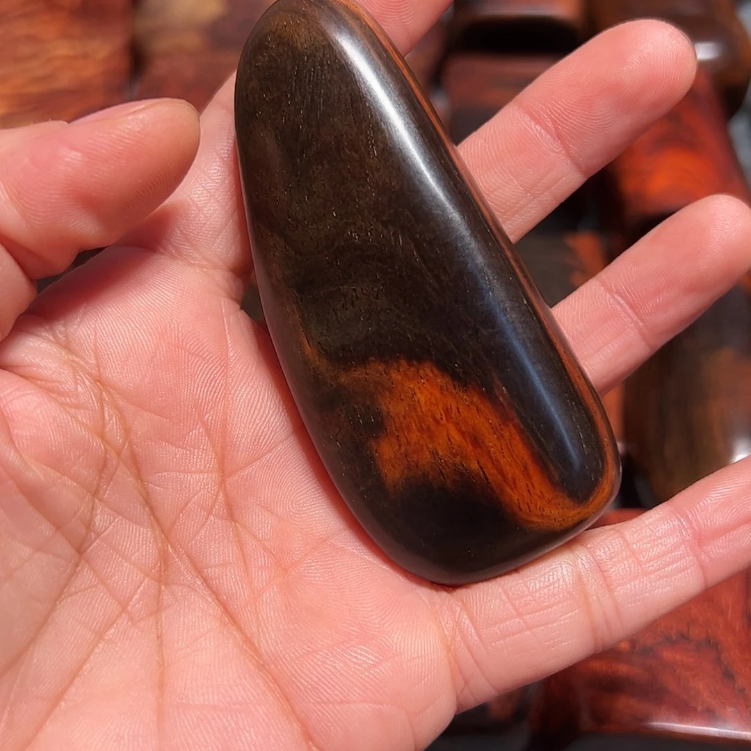 c***u交趾黄檀（大红酸枝）