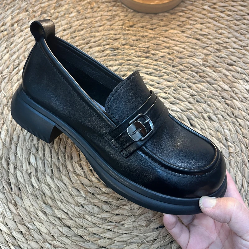 断码清35/8/9头层牛皮乐福鞋女新款真皮透气软底中跟百搭舒适单鞋