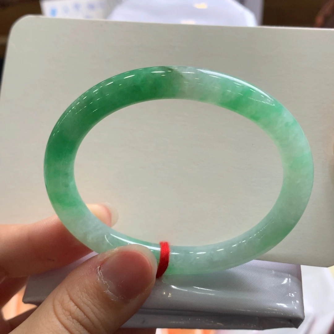 翡翠手镯未镶嵌20号捡漏绿货