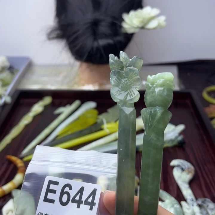 蛇纹石玉发饰合金欣*