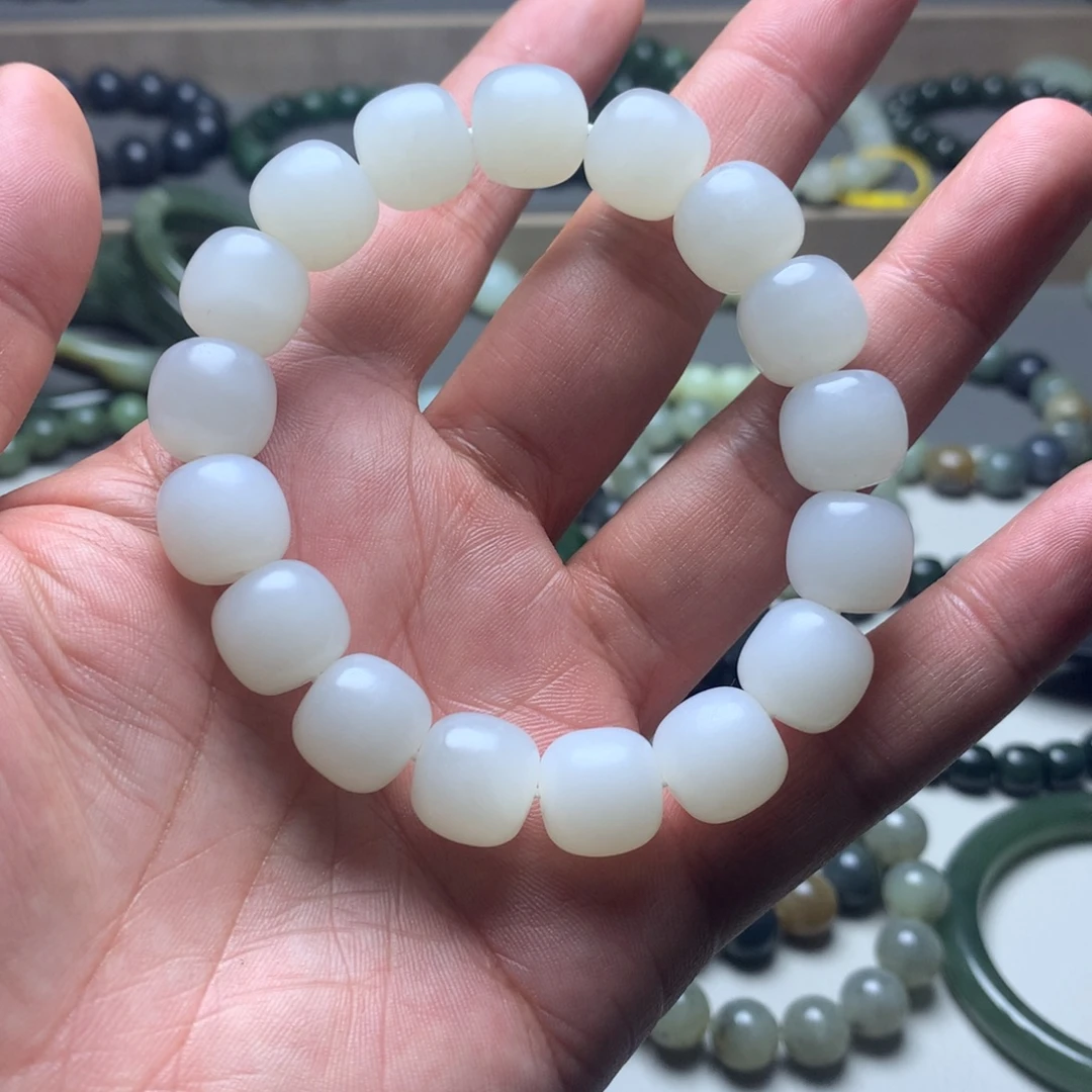 和田玉未镶嵌手链