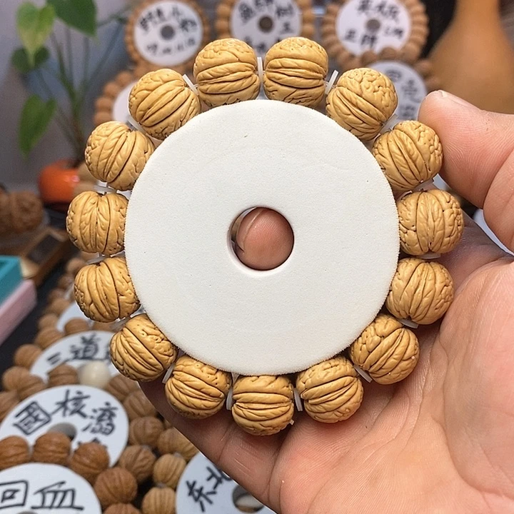 【闪购商品】用****5桃核手串手串虎皮