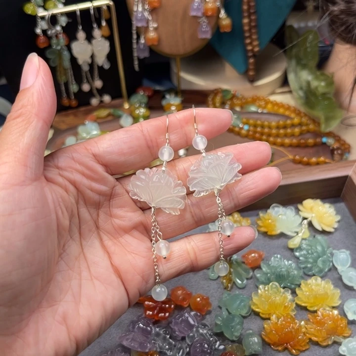 蛇纹石玉银S925镶嵌耳饰