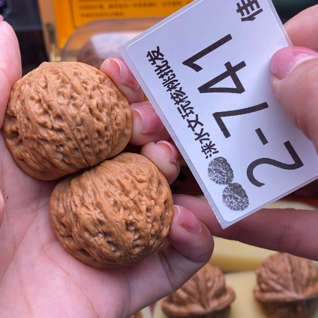 文玩核桃把件36铁锤妹妹